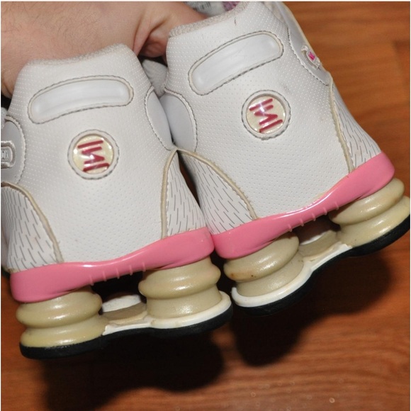 NIKE SHOX SNEAKERS SIZE 10.5 - Picture 6 of 7